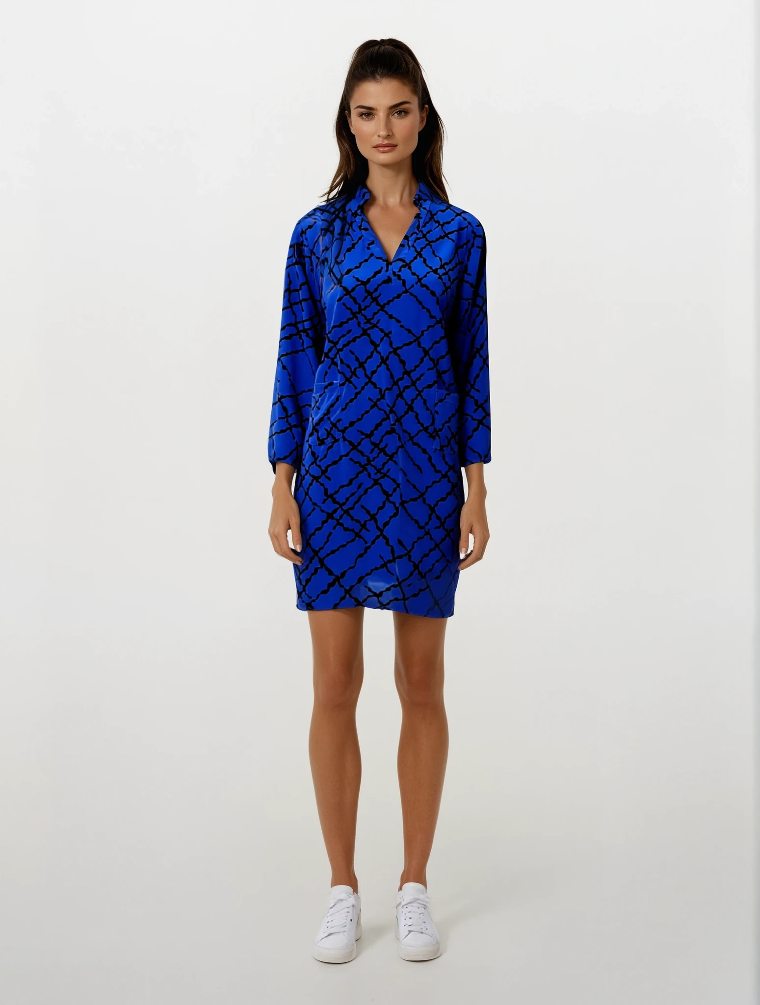 Leah Long Sleeves Short Dress