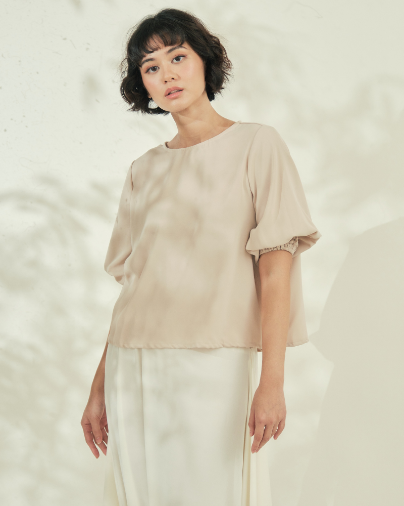 Inara Shirred Cuff Sleeves Top