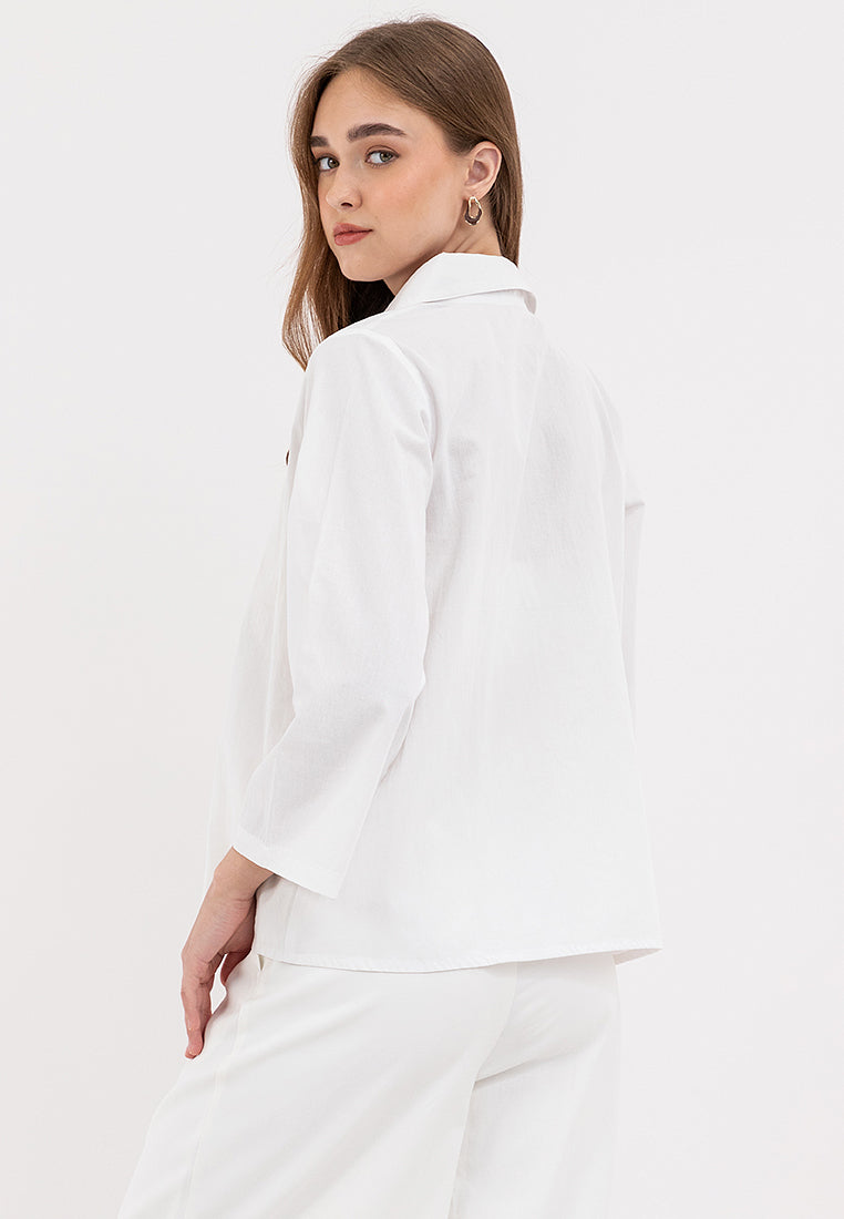 Juni Collared Neckline Pleated Hem Top
