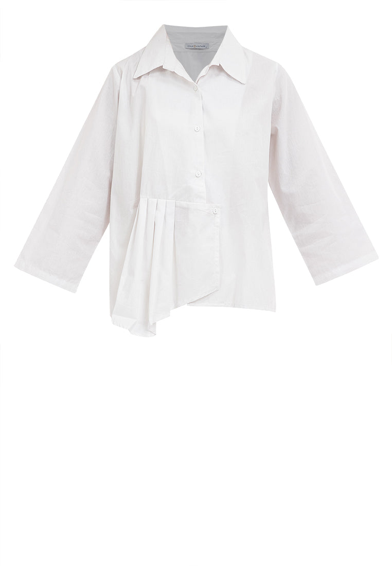 Juni Collared Neckline Pleated Hem Top