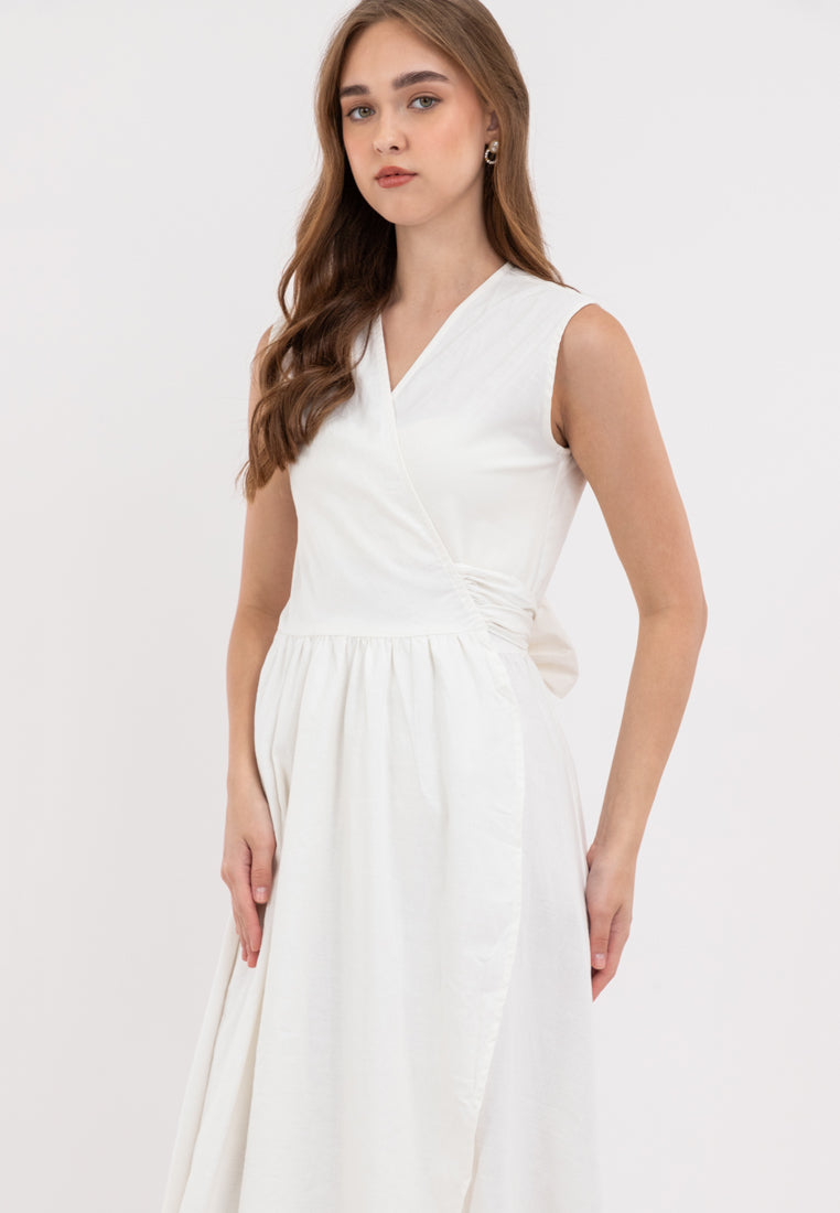 Tamia Sleeveless Self-Tie Ribbon Midi Dress