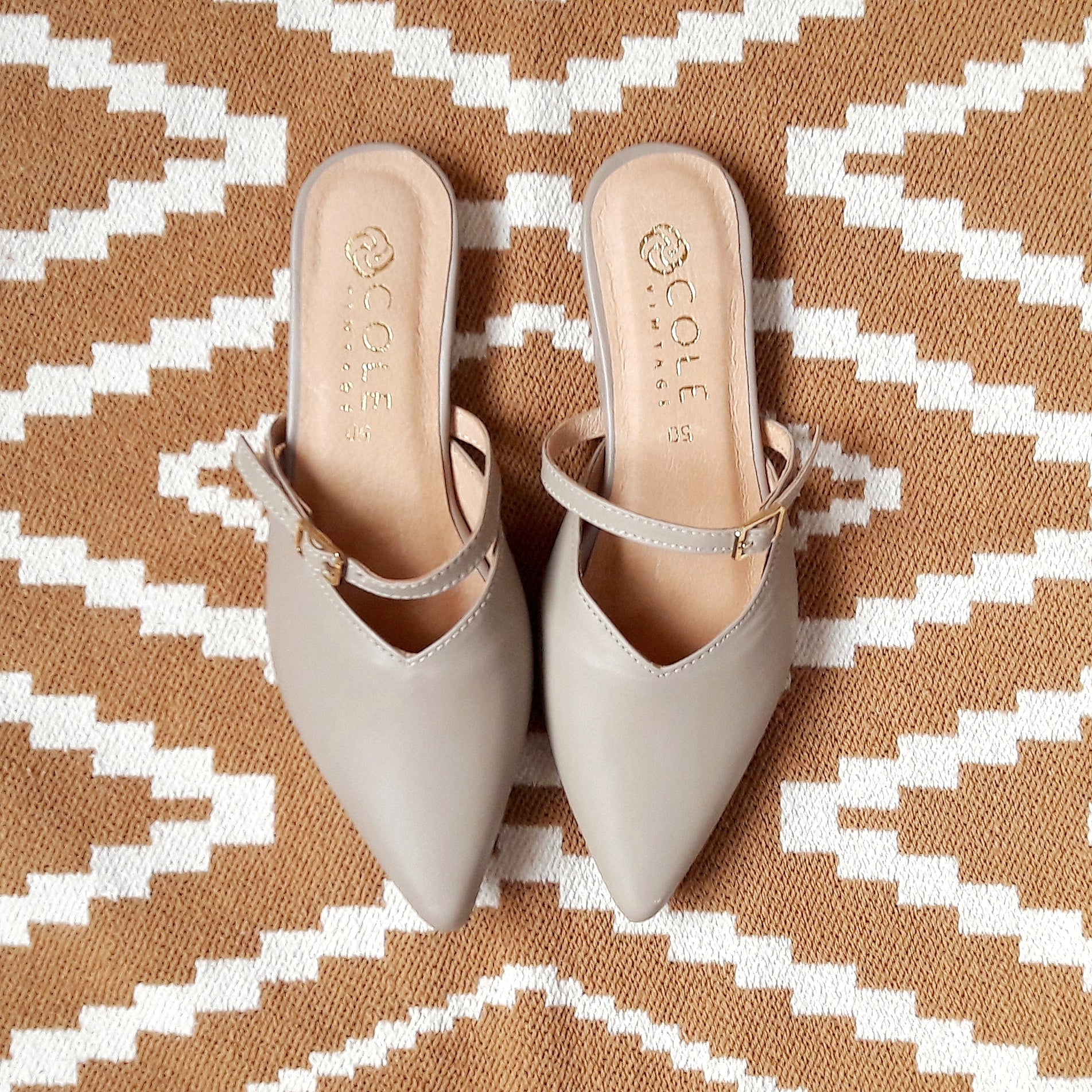 NANTES FLATS - Cole Vintage
