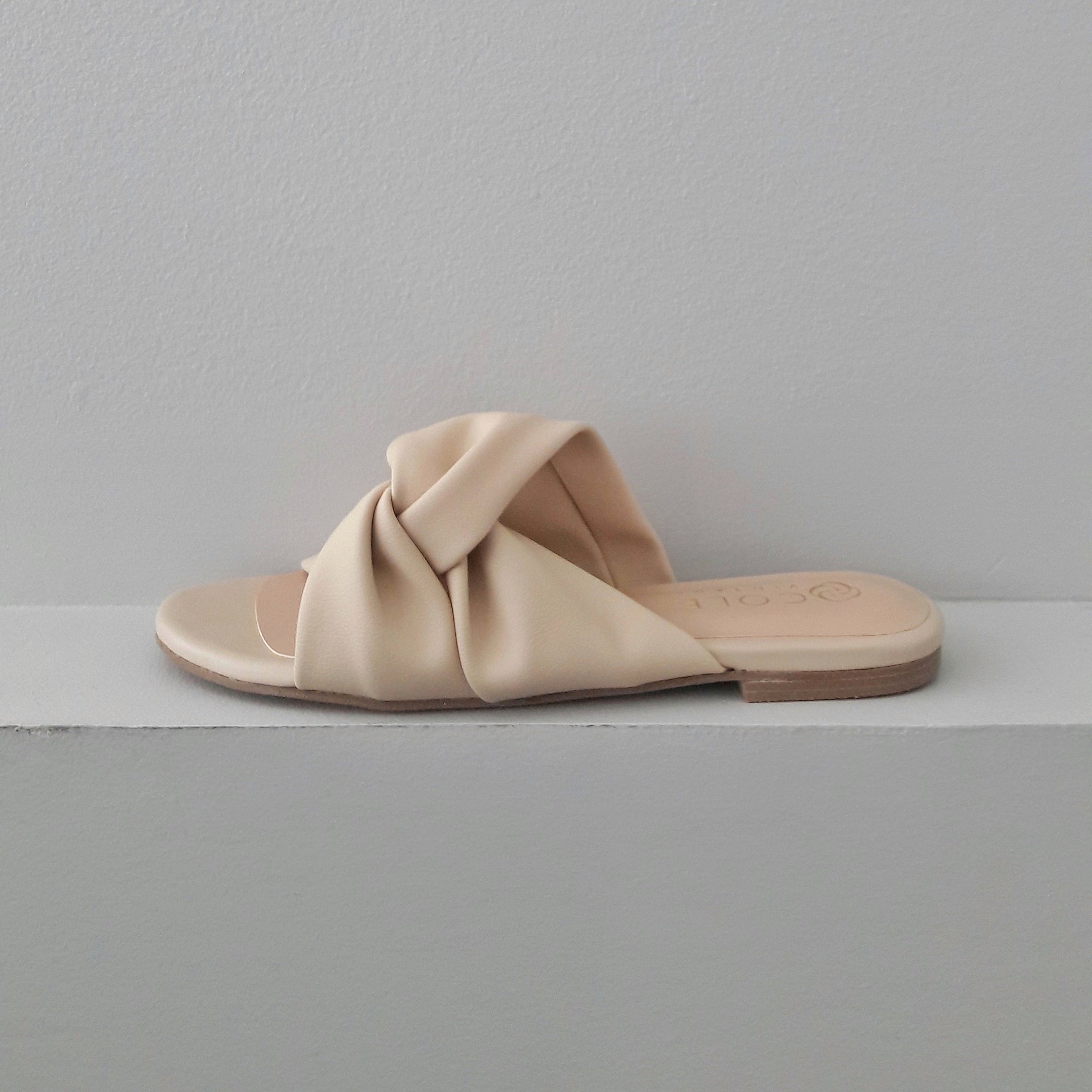 Piurra Sandals - Cole Vintage