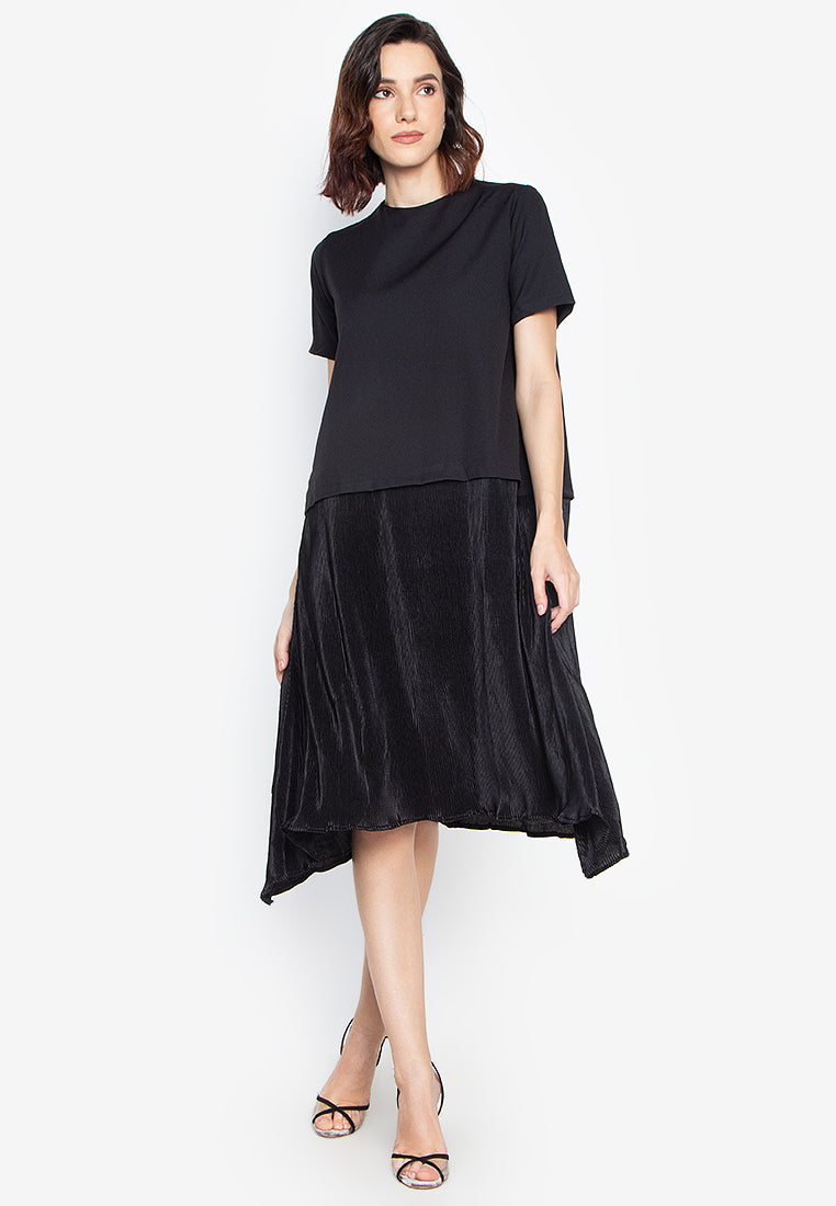 Jheneil Dual-Tone Pleated Dress