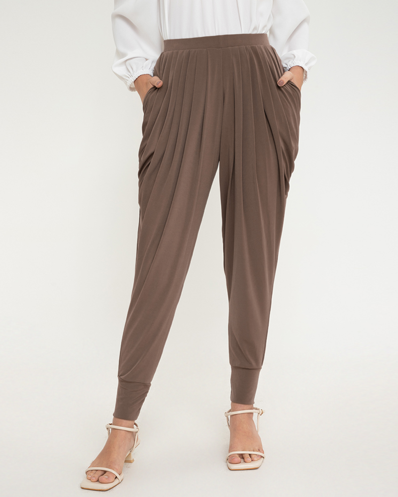 Aspen Pleated Tapered Pants
