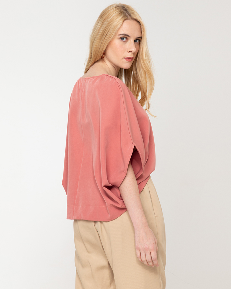 Avery V-Neck Neocrepe Top