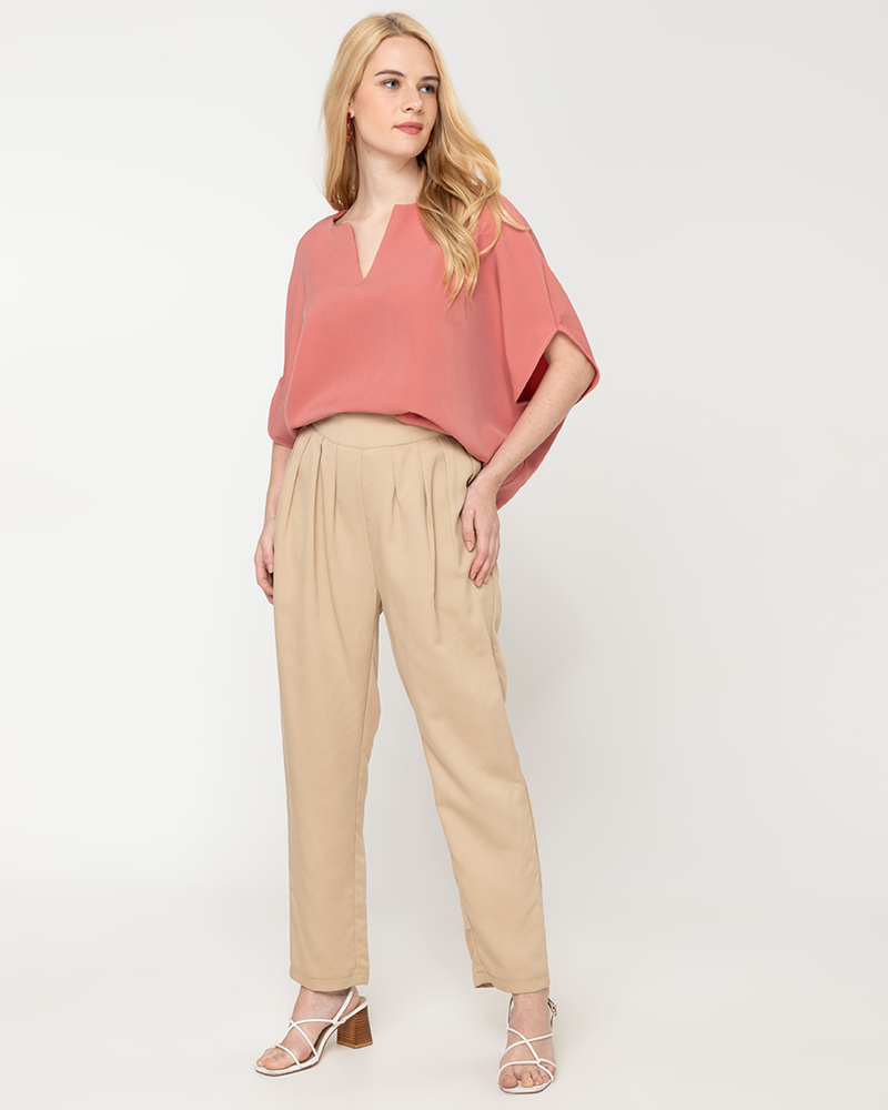 Avery V-Neck Neocrepe Top