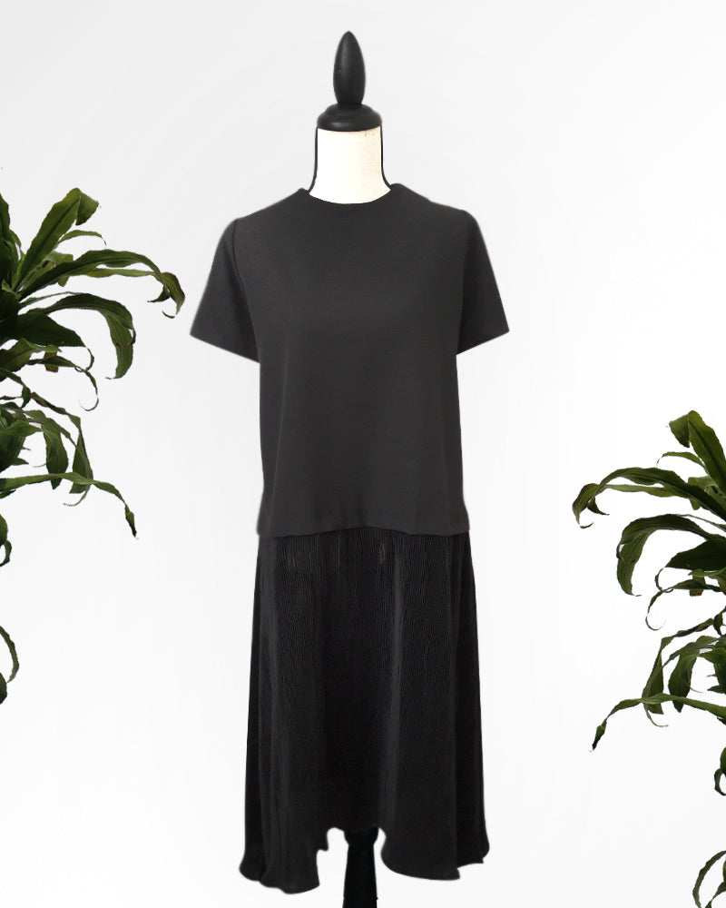 Jheneil Pleated Dress - Cole Vintage