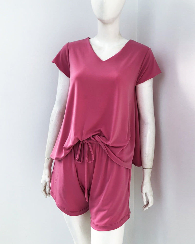 Kleigh Relaxed Drape Lounge Set