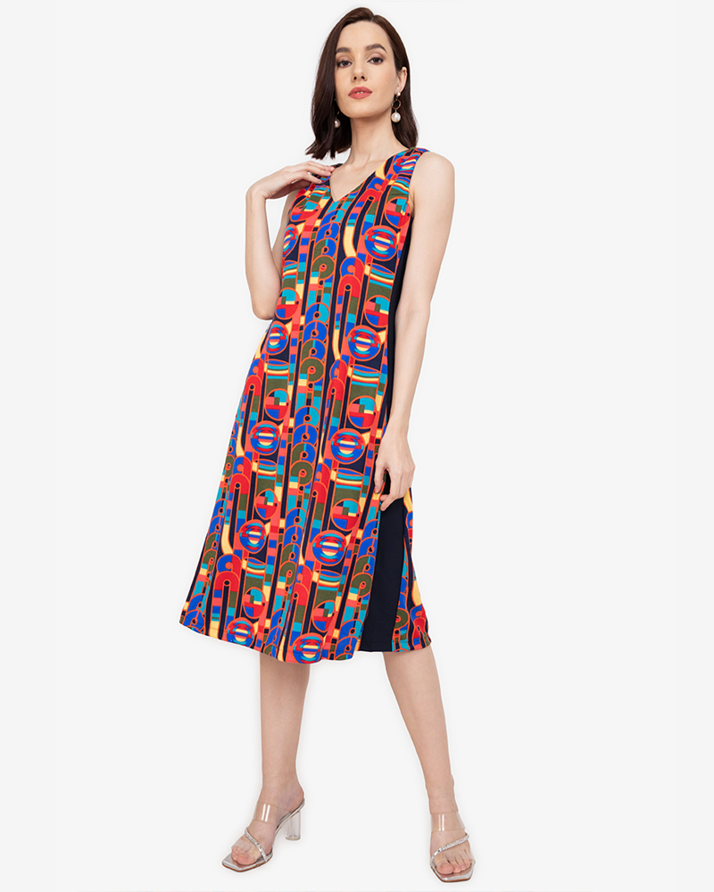 Amaya Graphic Printed Stretch V-Neck Dress