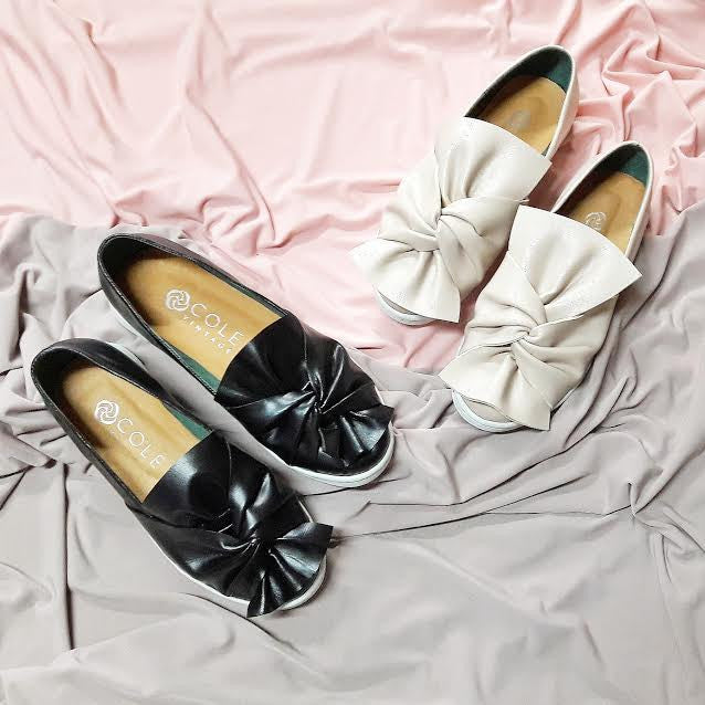 Dominican Knot Sneakers - Cole Vintage