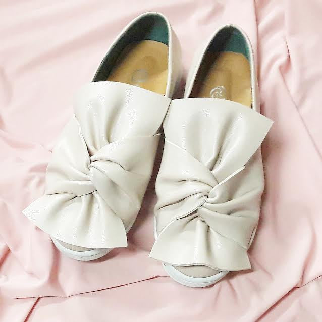 Dominican Knot Sneakers - Cole Vintage