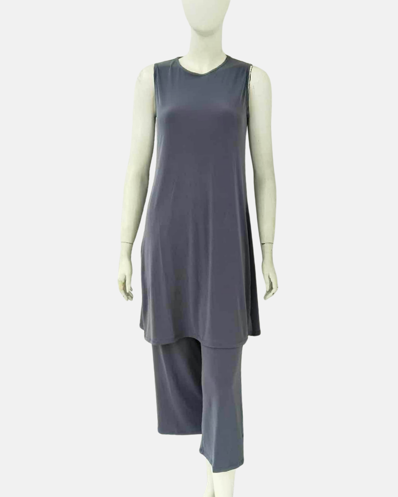 Cerys Sleeveless Long Top