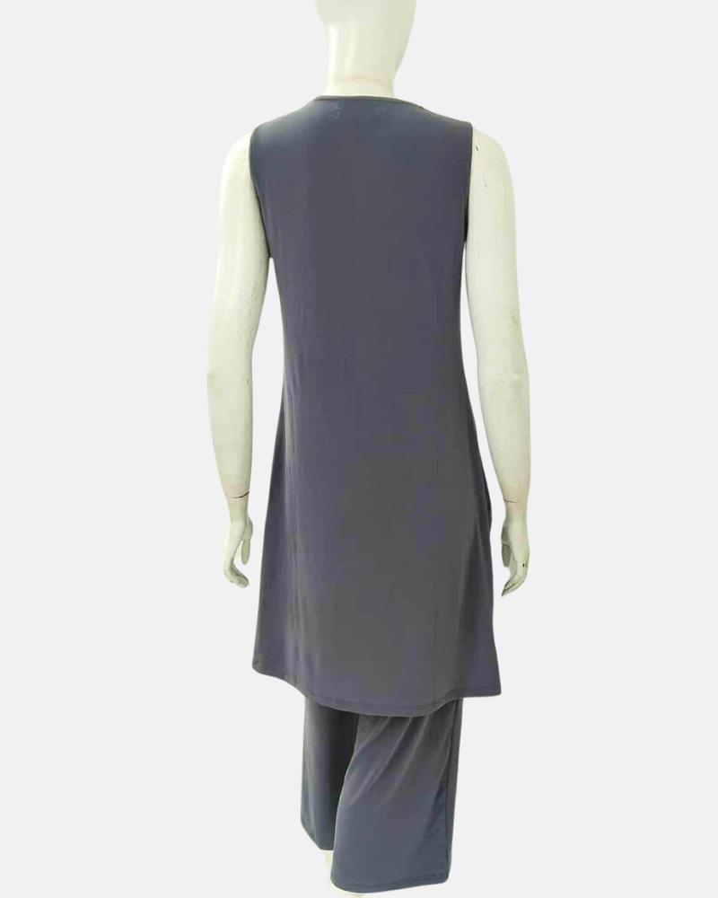 Cerys Sleeveless Long Top