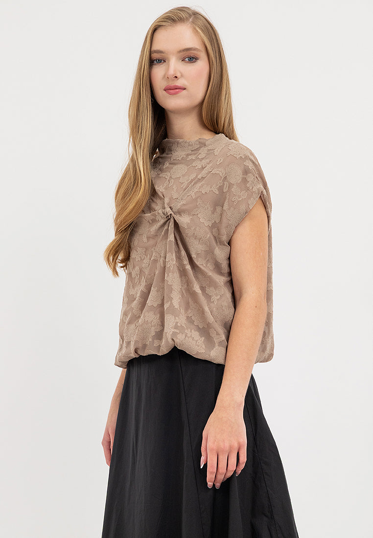 Hera Short Sleeves Lace Top