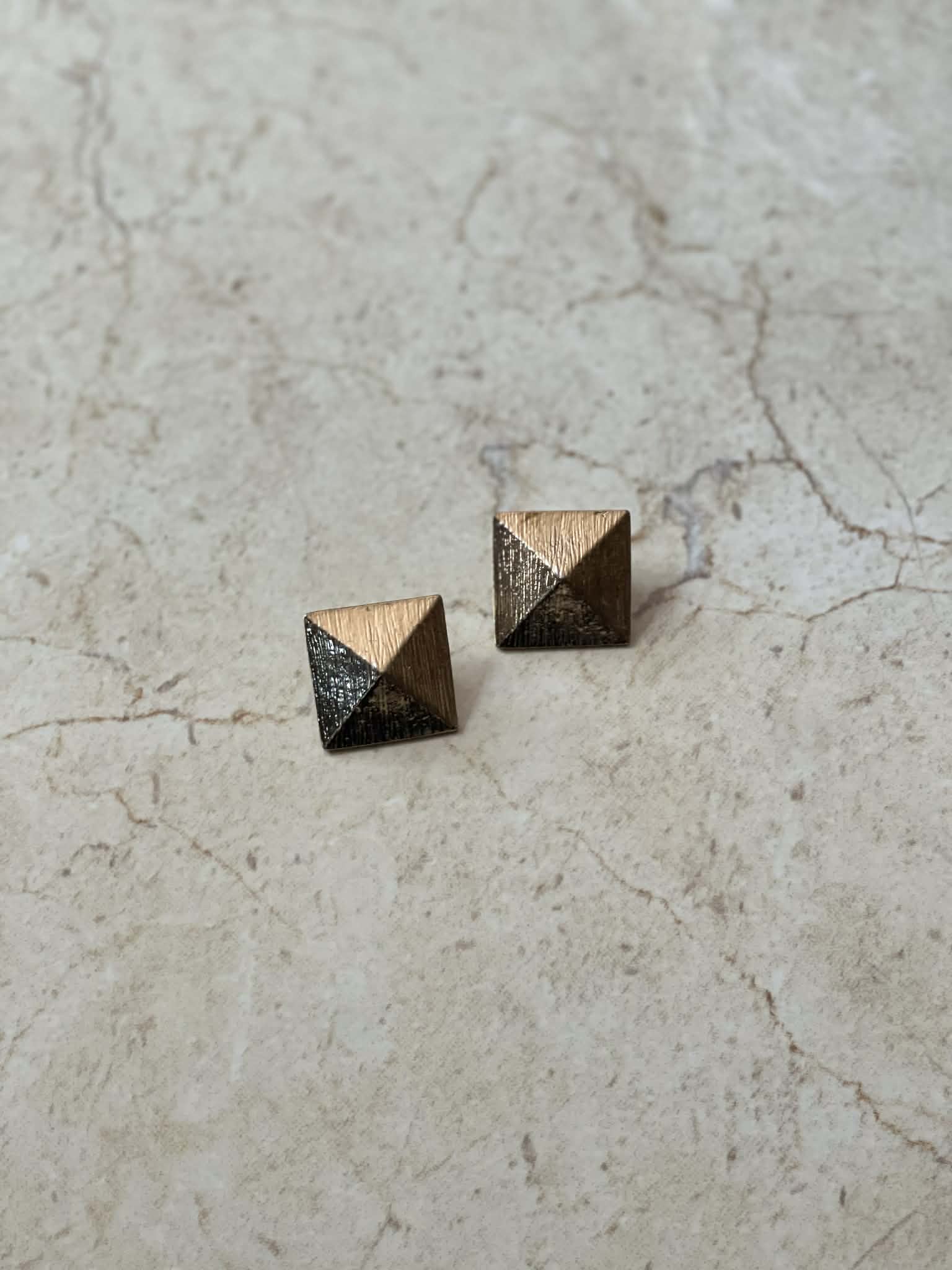 Inwood Stud Earrings - Cole Vintage