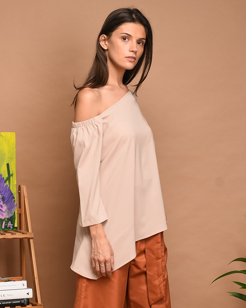 Arcii Asymmetric Sleeves Crepe Top